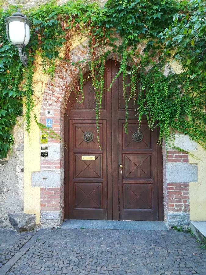 Castello Di Montonate Villa Mornago Bagian luar foto